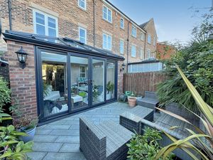 Photo 9- click for photo gallery